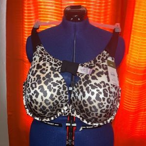 Secret Treasures bras
1 42 DD